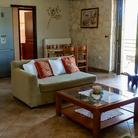 Fterini Sterna & Alletri Apartment