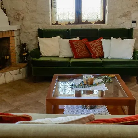 Apartment Fterini Sterna & Alletri