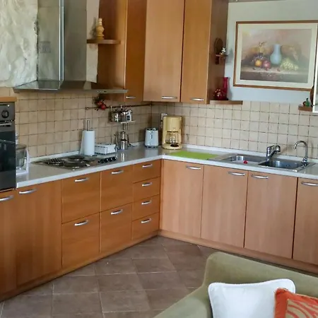 Apartment Fterini Sterna & Alletri