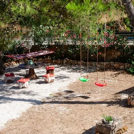 Fterini Sterna & Alletri Apartment